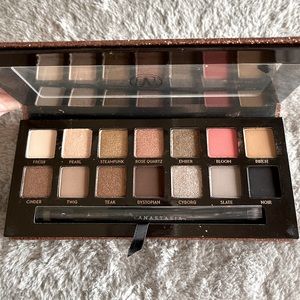 ABH Sultry Palette (DISCONTINUED)